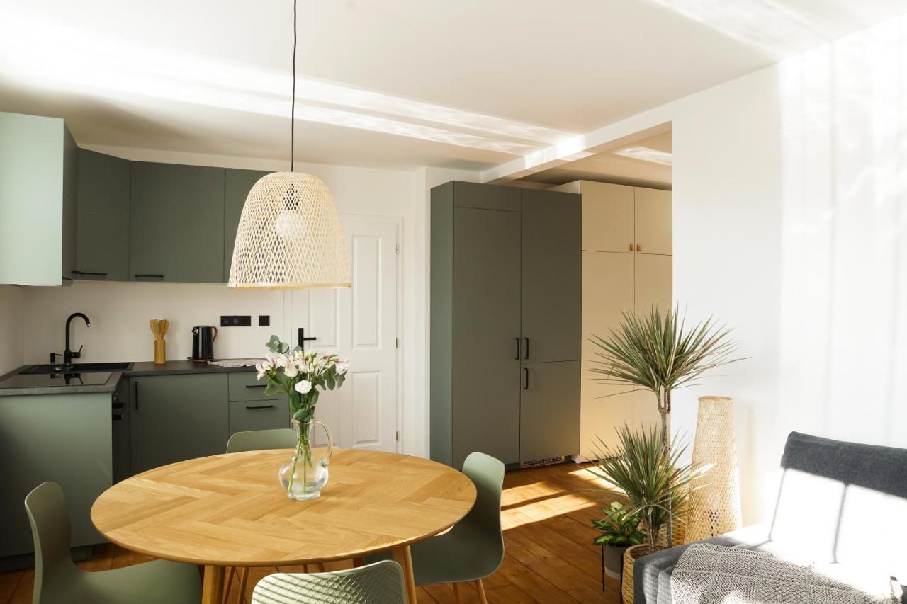 Winkler Apartment